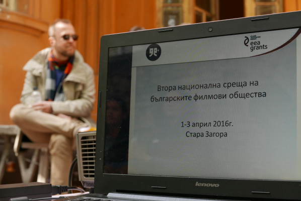 p1000712